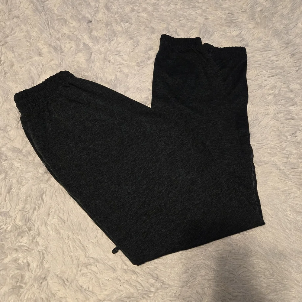 Girlfriend Collective Jogger Pants Women's Size XXS Color Green